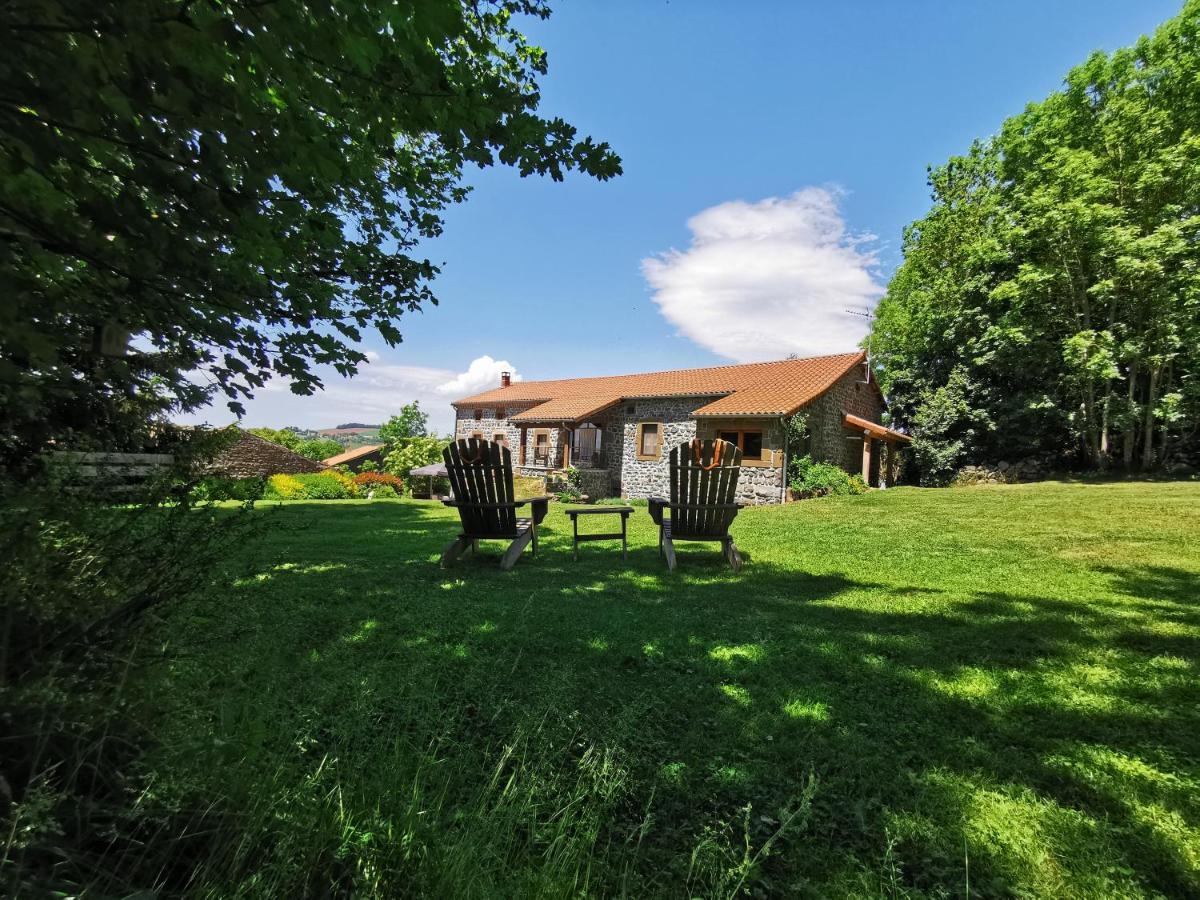 Le Clos Des Pierres Rouges Saint-Privat-dʼAllier エクステリア 写真