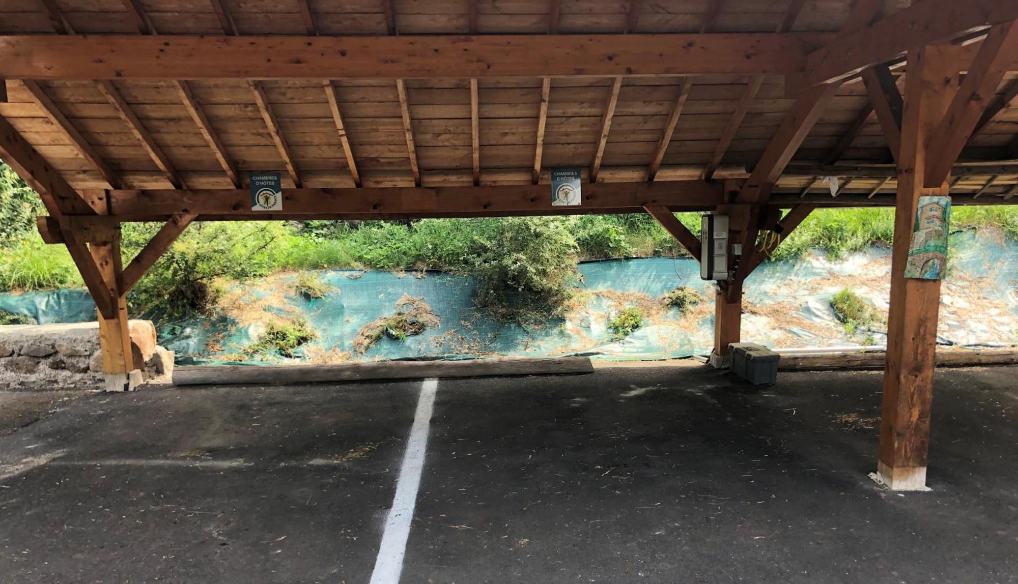 Le Clos Des Pierres Rouges Saint-Privat-dʼAllier エクステリア 写真